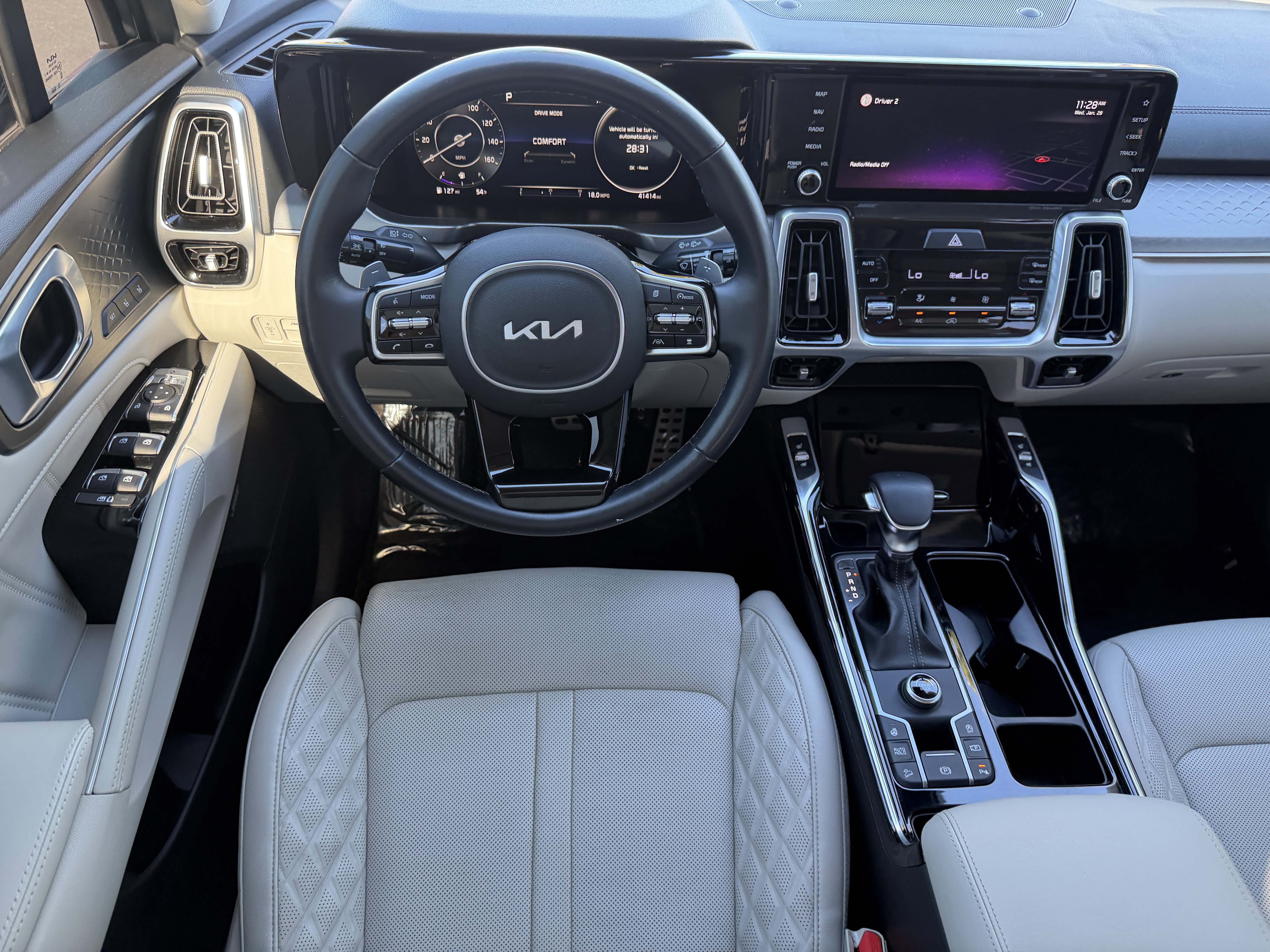 Used 2022 Kia Sorento SX image 14