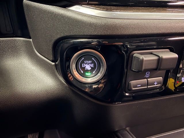 Certified 2024 Chevrolet Silverado 1500 LT image 17