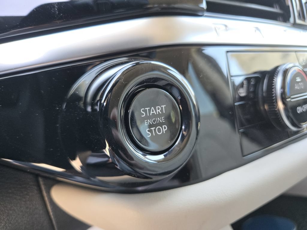 New 2026 Nissan Pathfinder SL AWD/4WD image 13