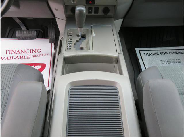 Used 2004 Nissan Titan SE AWD/4WD image 27