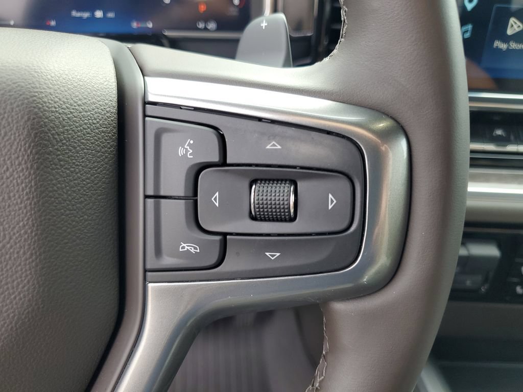 Used 2026 Chevrolet Silverado 1500 LTZ AWD/4WD image 12