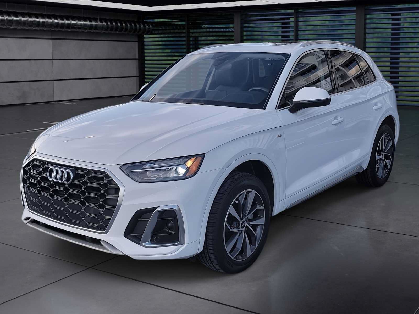 Certified 2023 Audi Q5 2.0T Premium w/ Convenience Package AWD/4WD image 1