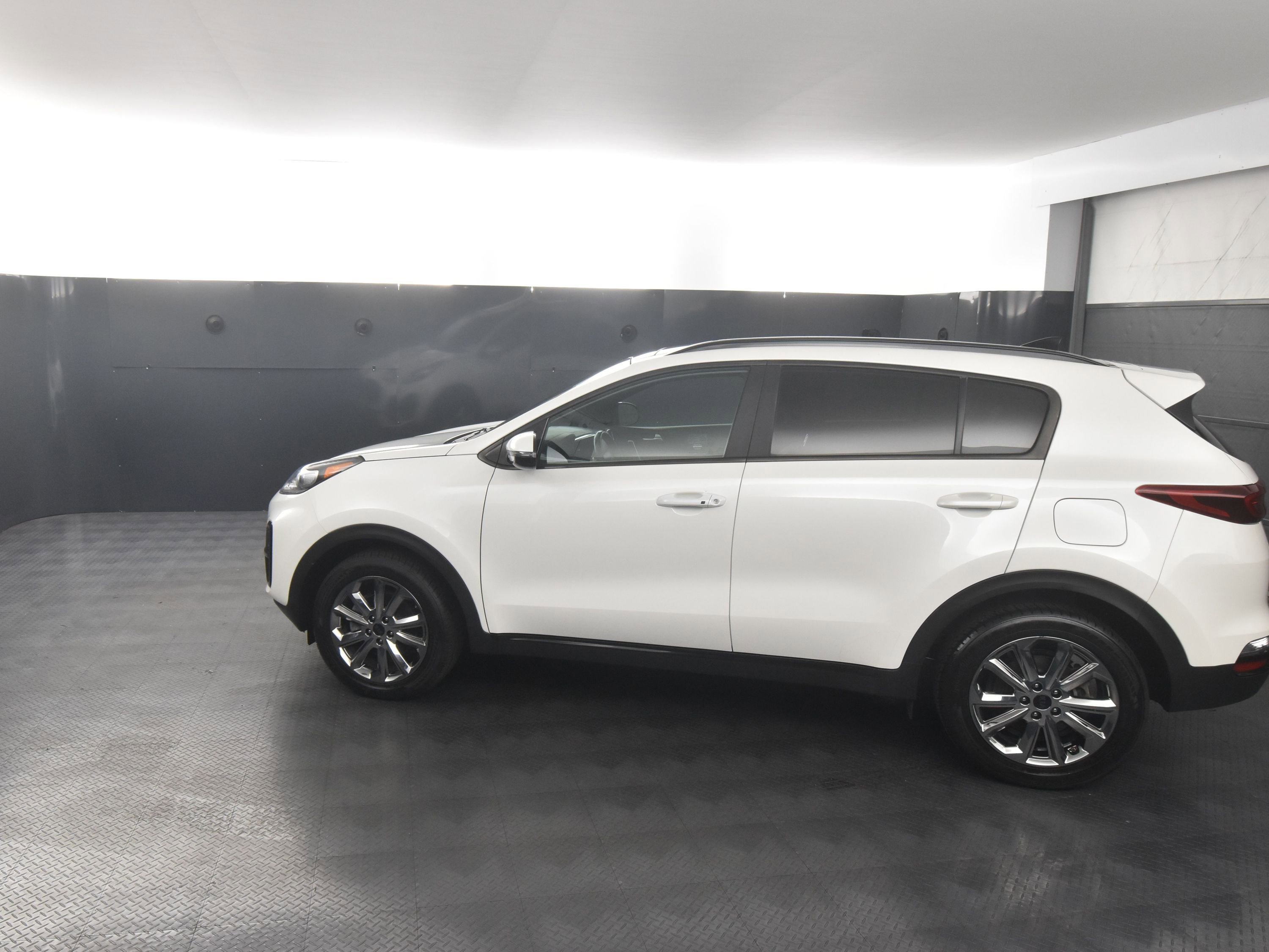 Used 2022 Kia Sportage Nightfall Edition w/ Nighfall AWD Premium Package image 7