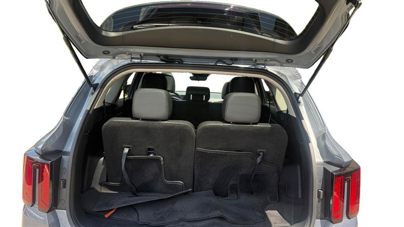 Used 2025 Kia Sorento S w/ Panoramic Sunroof Package AWD/4WD image 19