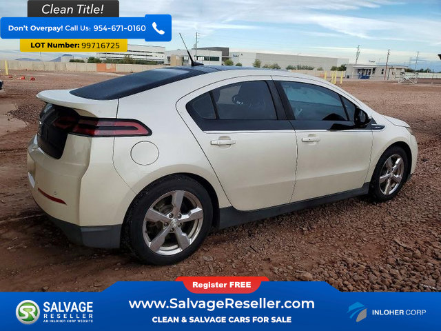 Used 2012 Chevrolet Volt Premium w/ Premium Trim Package FWD image 4
