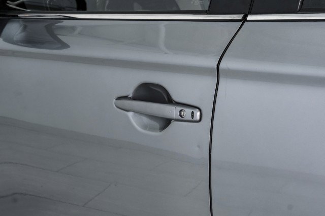 Used 2022 Mitsubishi Outlander SEL AWD/4WD image 39