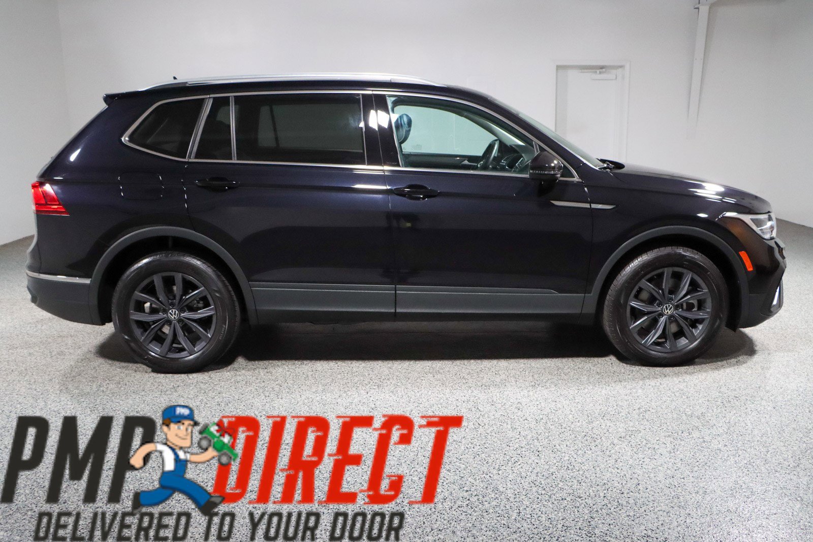Used 2022 Volkswagen Tiguan SE w/ Panoramic Sunroof Package AWD/4WD image 6