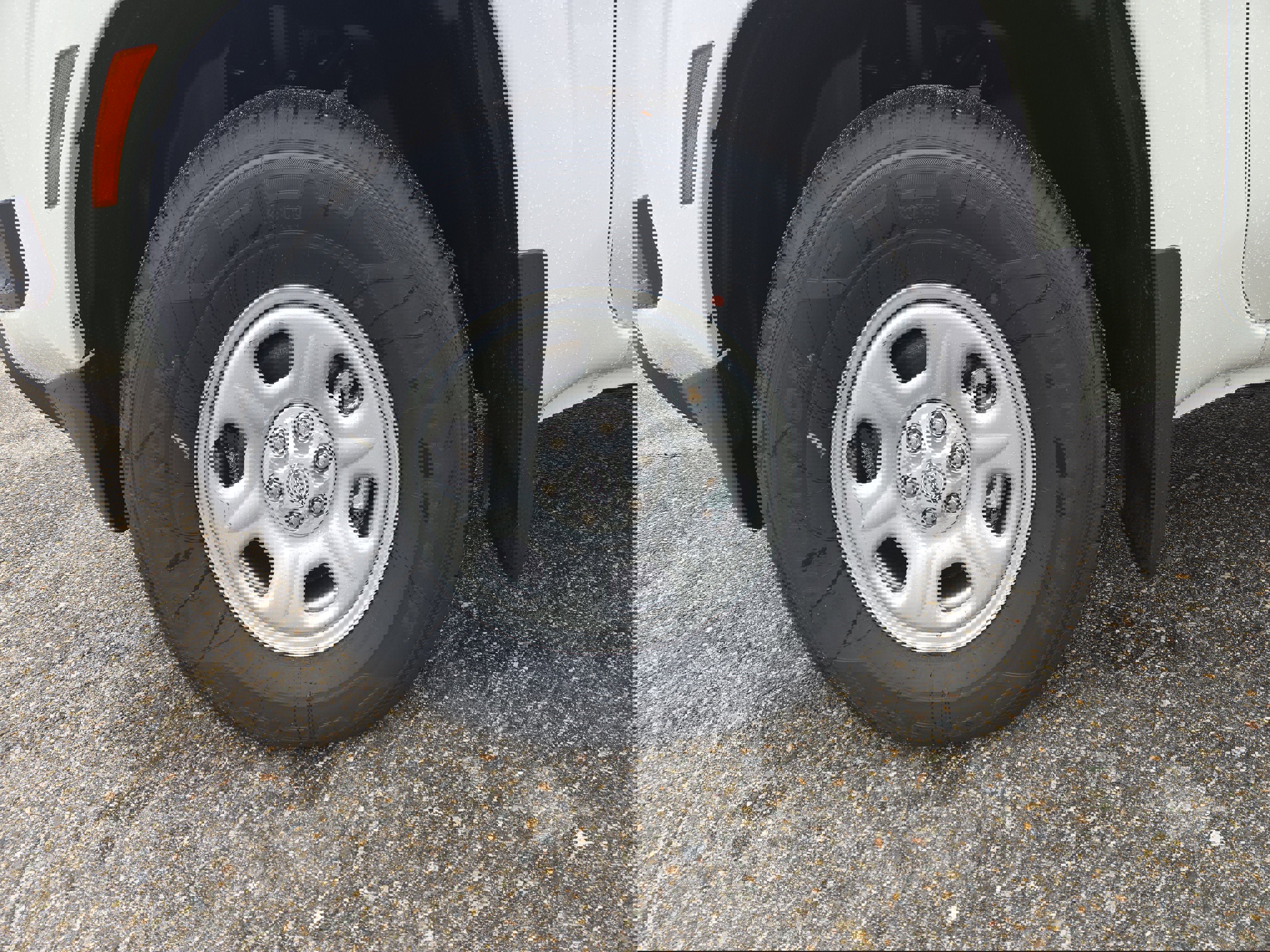 New 2026 Nissan Frontier S image 11