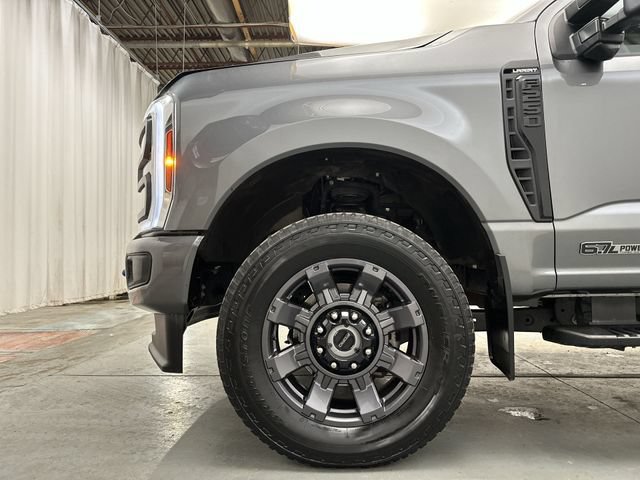 Used 2024 Ford F250 Lariat w/ Sport Appearance Package AWD/4WD image 20