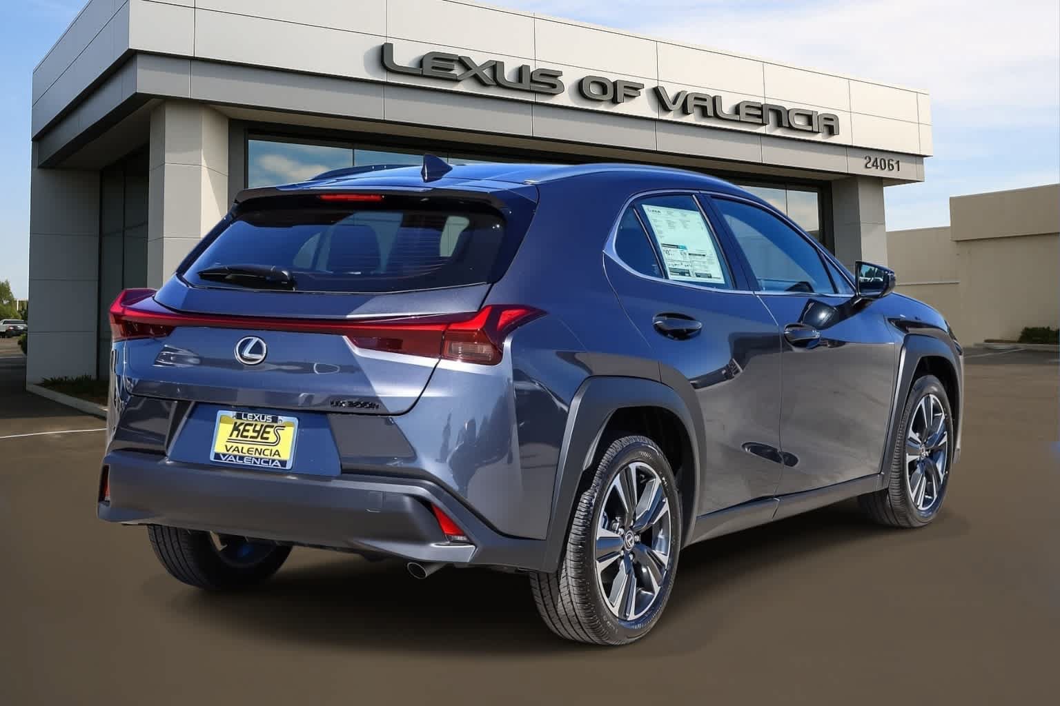 New 2026 Lexus UX 300h FWD image 4