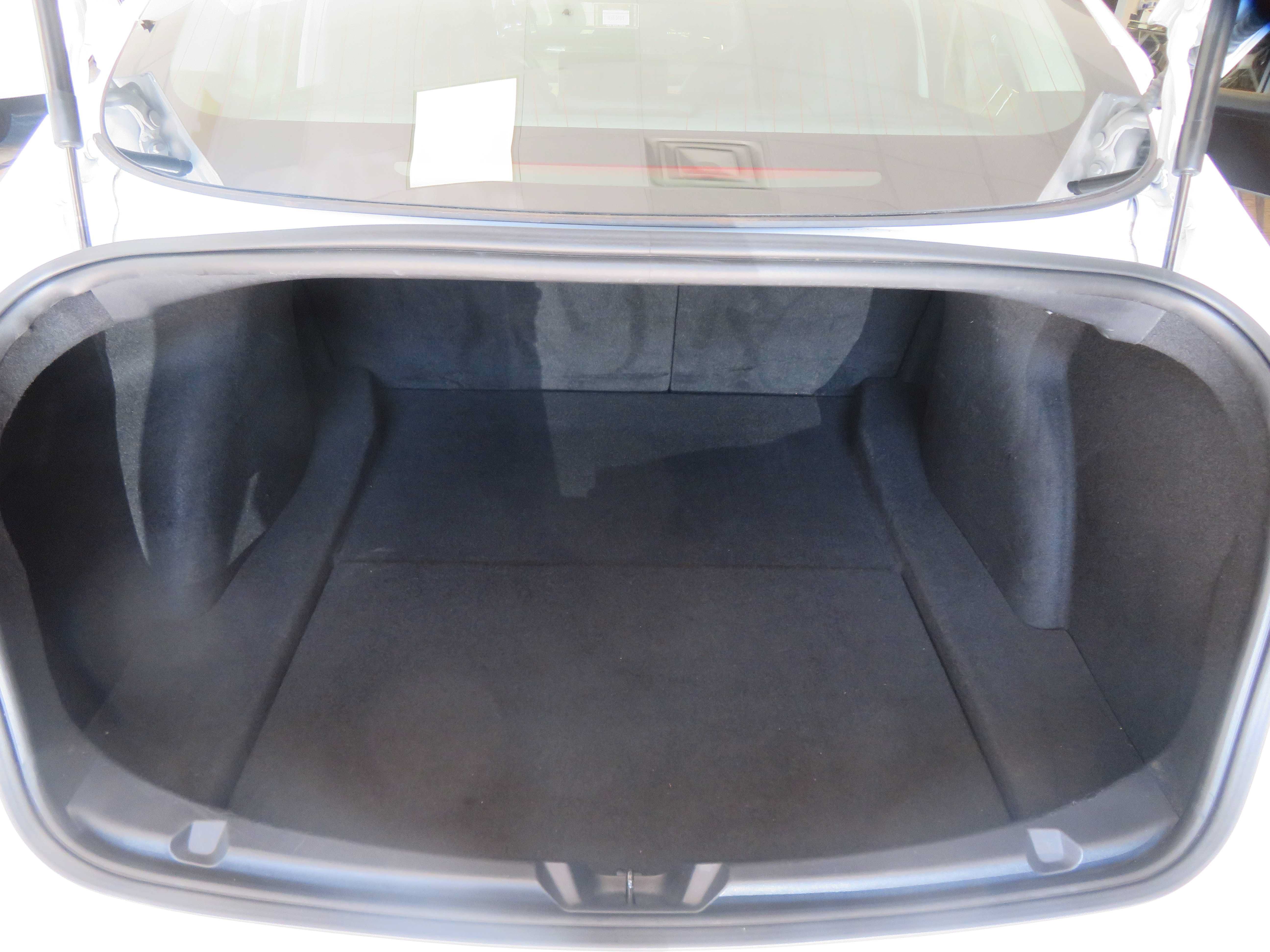 Used 2018 Tesla Model 3 Long Range AWD/4WD image 56