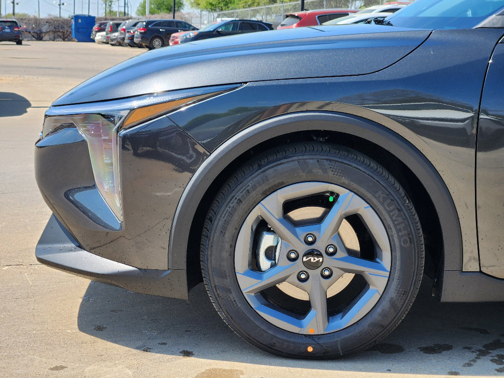 New 2026 Kia K4 LXS image 5