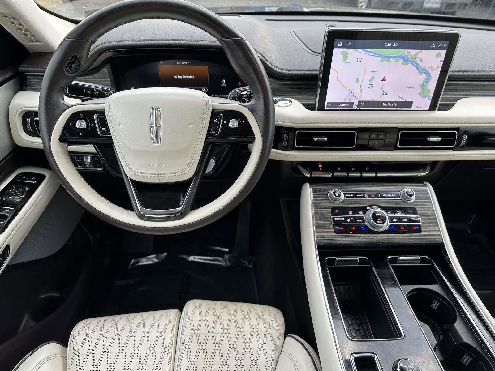 Used 2020 Lincoln Aviator Black Label w/ Dynamic Handling Package image 8