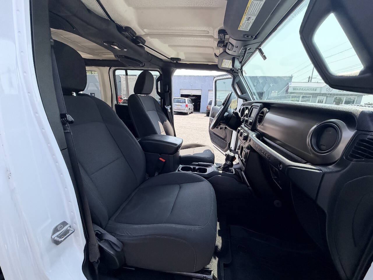 Used 2018 Jeep Wrangler Unlimited Sport AWD/4WD image 71