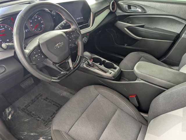 Certified 2024 Chevrolet Trax RS w/ Driver Confidence Package image 12