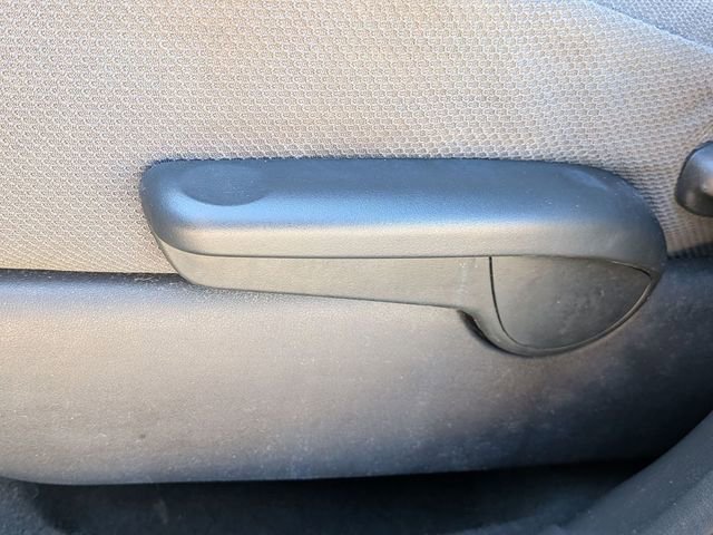 Used 2008 Toyota Matrix XR FWD image 13