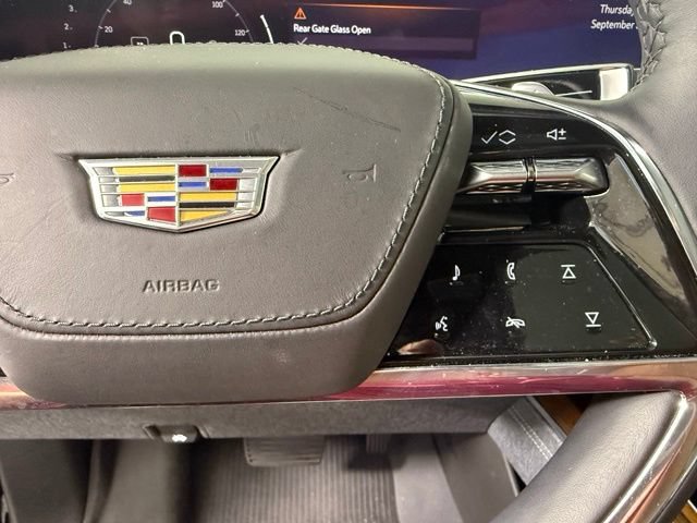 Used 2025 Cadillac Escalade Sport Platinum w/ LPO, Floor Liner Package AWD/4WD image 41