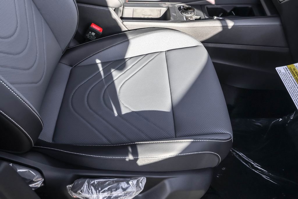 New 2026 Volkswagen Tiguan SE image 43