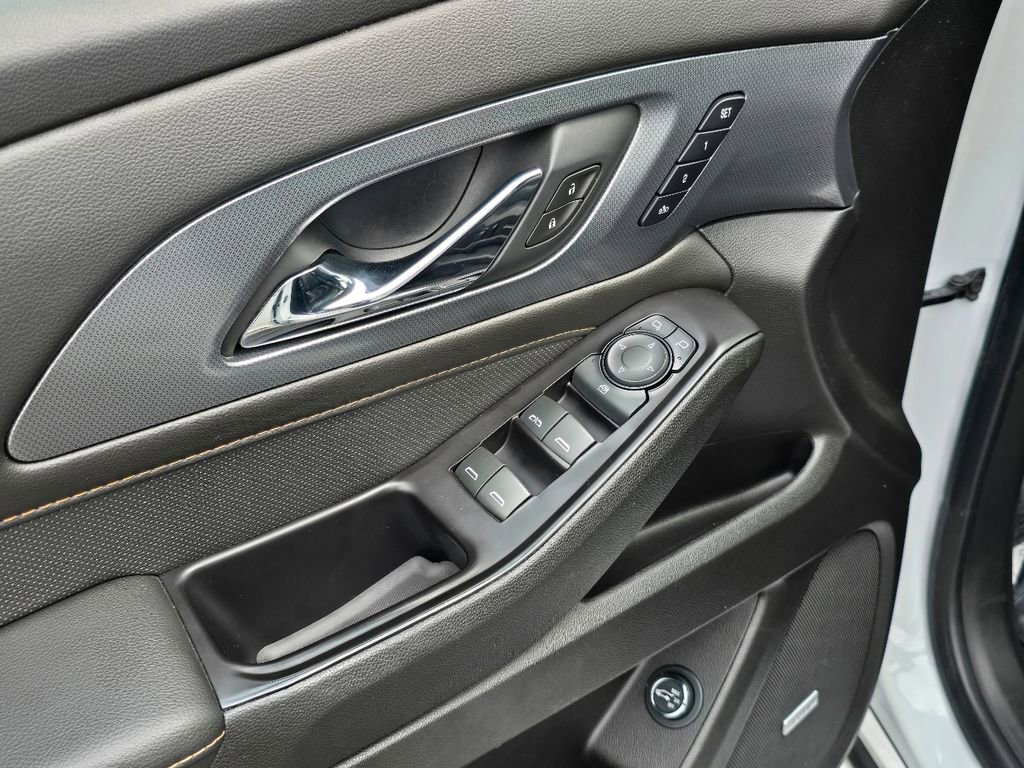 Used 2019 Chevrolet Traverse Premier image 14