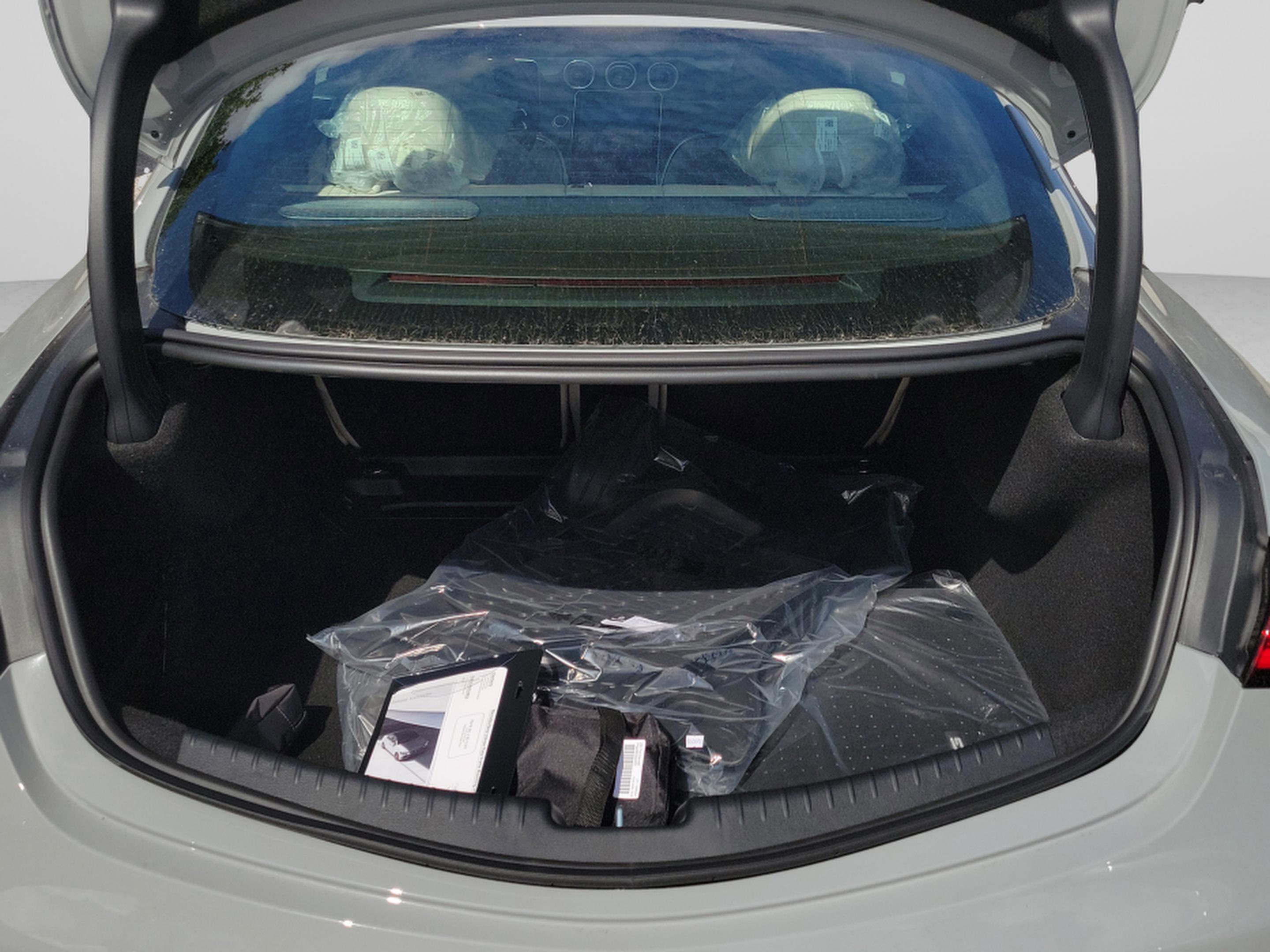 New 2026 Mercedes-Benz CLE 450 4MATIC Coupe image 9