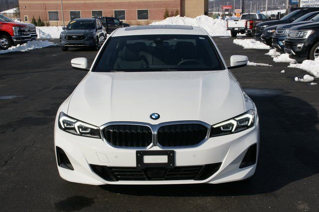 Used 2025 BMW 330i xDrive Sedan image 7