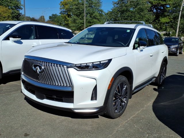 Certified 2026 INFINITI QX60 Luxe w/ Family Package AWD/4WD image 1