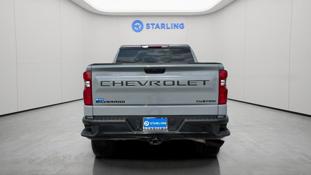 Certified 2025 Chevrolet Silverado 1500 Custom Trail Boss w/ Turbomax Blackout Package AWD/4WD image 7