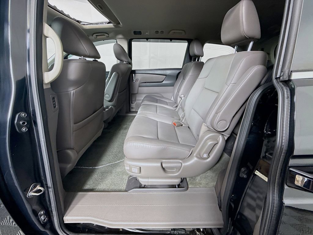 Used 2017 Honda Odyssey EX-L image 23