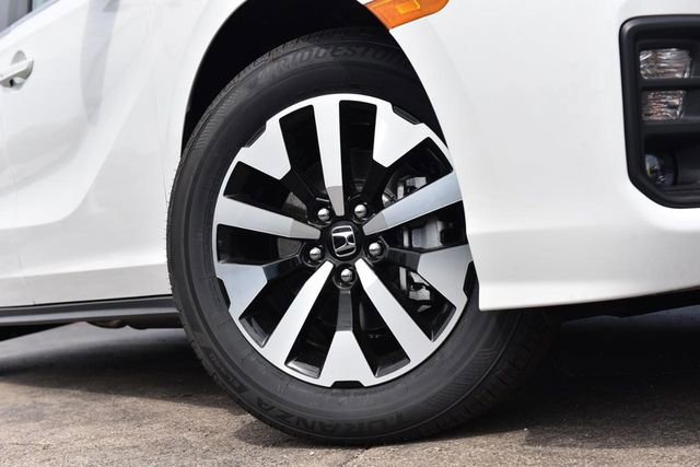 New 2026 Honda Odyssey EX-L image 3