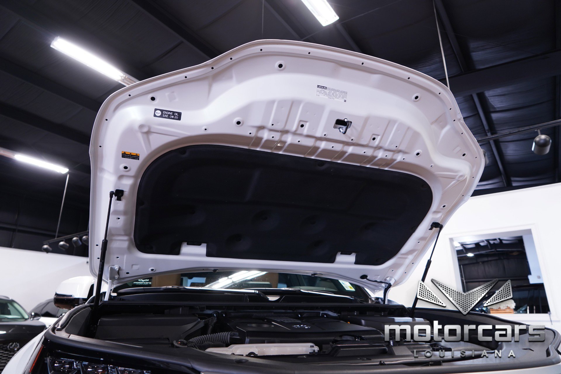 Used 2025 Lexus LX 600 4WD w/ Luxury Package image 25