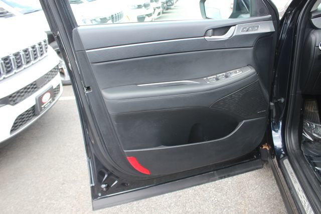 Used 2023 Hyundai Palisade Limited AWD/4WD image 21