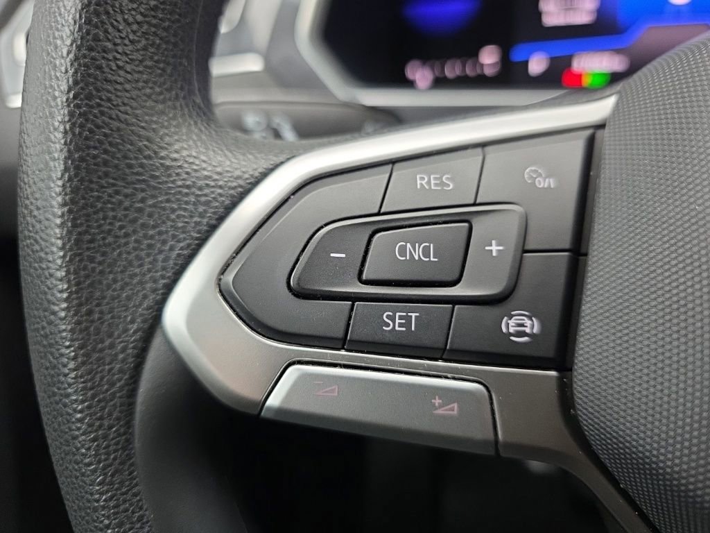 Used 2023 Volkswagen Tiguan S image 22