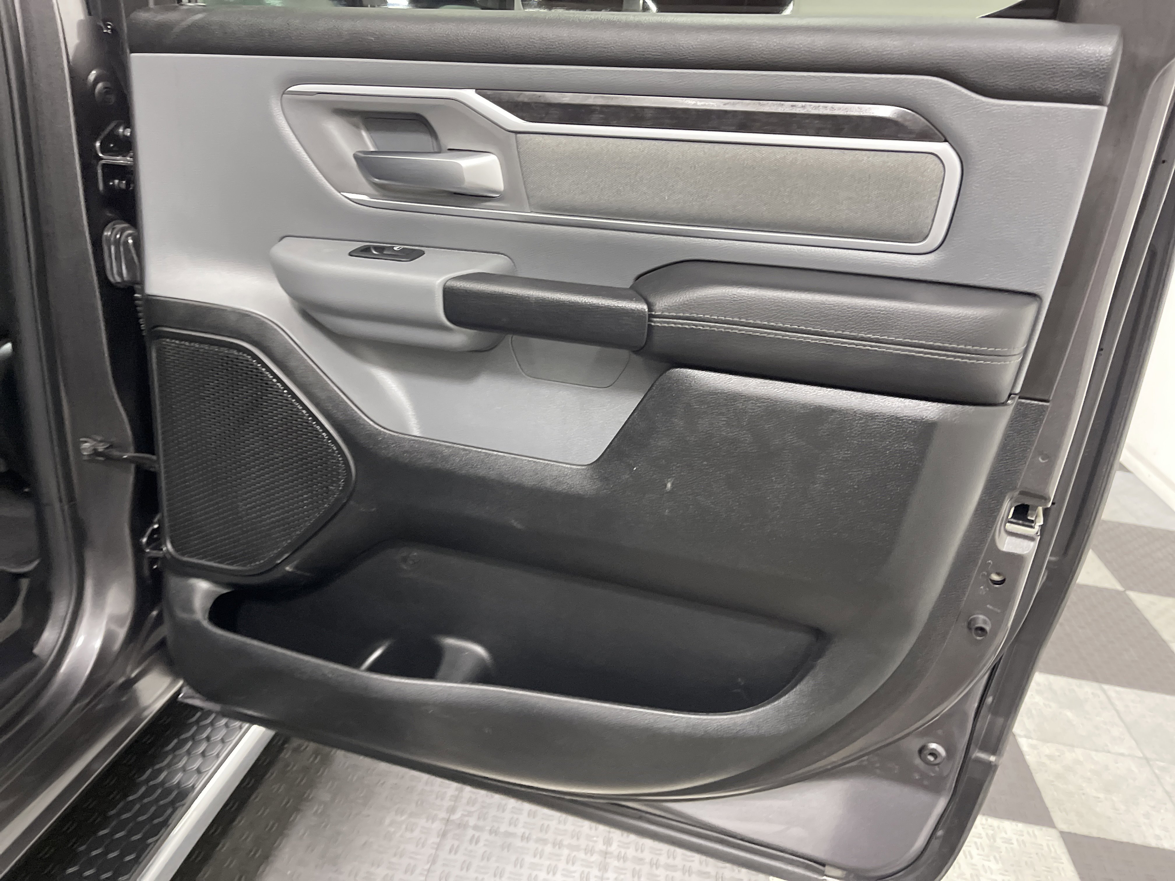 Used 2021 RAM 1500 Big Horn AWD/4WD image 18