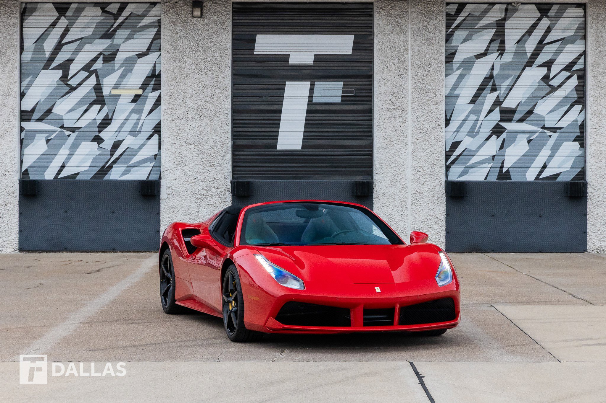 Used 2017 Ferrari 488 Spider image 1