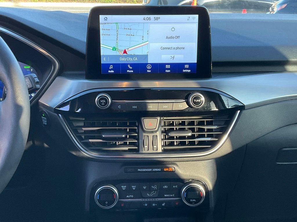 Used 2021 Ford Escape Titanium image 44