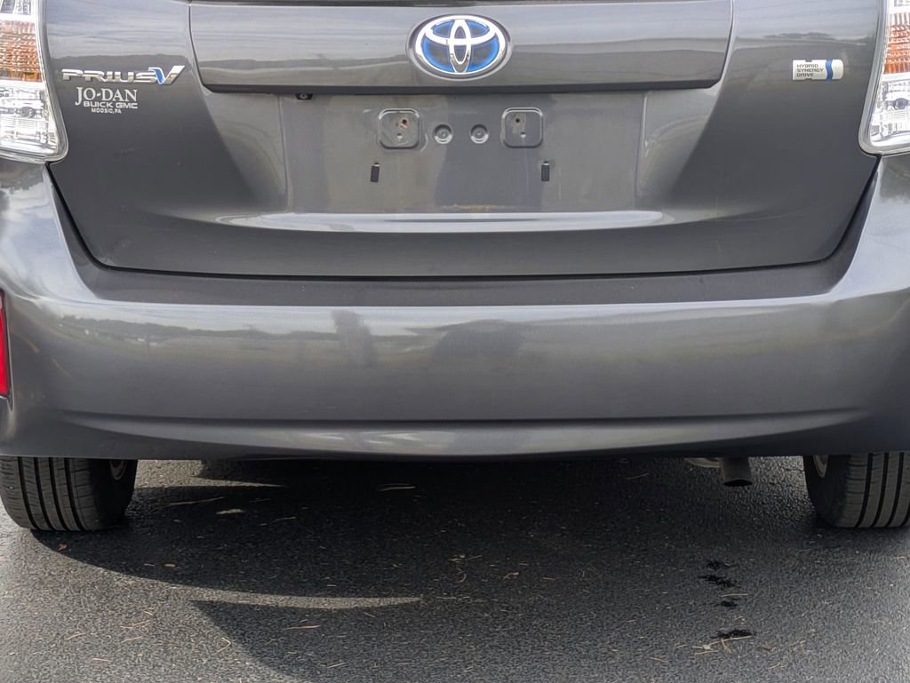 Used 2012 Toyota Prius V Three image 22