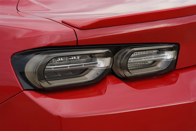 Used 2016 Chevrolet Camaro SS RWD image 38