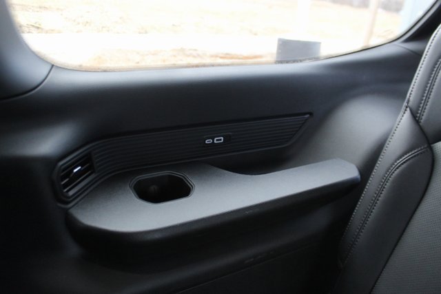 Used 2022 Jeep Wagoneer Series II w/ Advanced All Terrain Group image 34