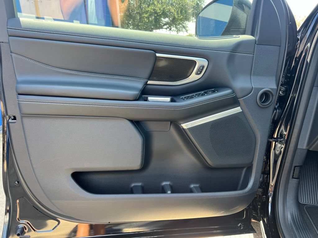 New 2027 Ford Expedition Max Platinum w/ Stealth Appearance Package AWD/4WD image 15