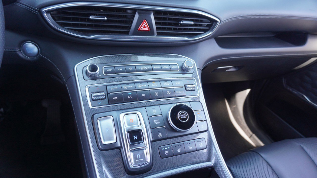 Used 2023 Hyundai Santa Fe Calligraphy image 18