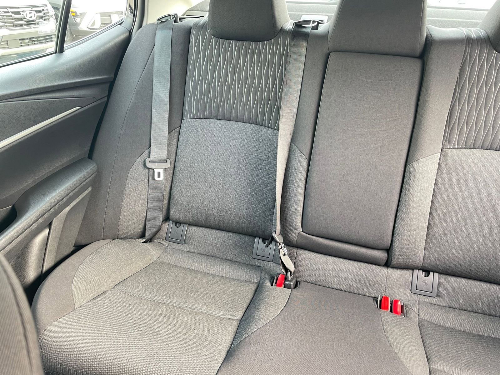 Used 2025 Toyota Camry LE image 38