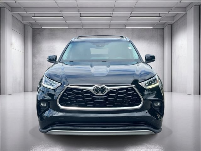 Used 2022 Toyota Highlander Platinum AWD/4WD image 8