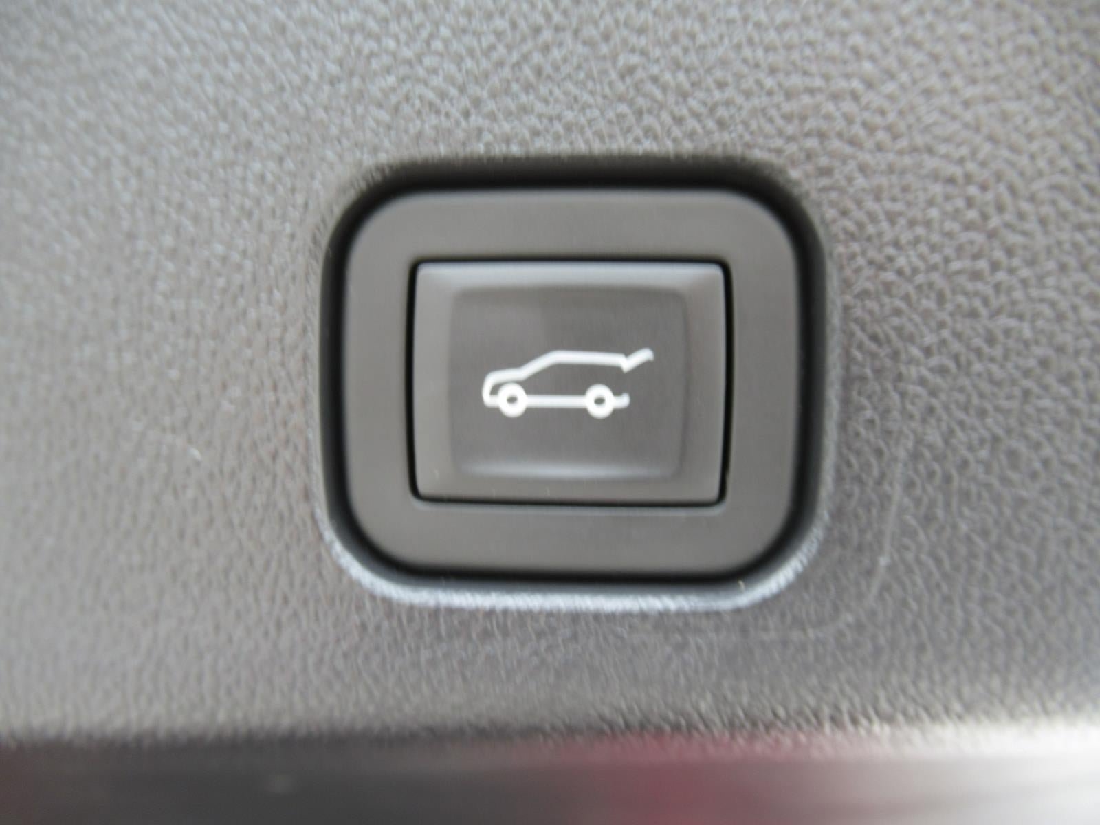 Used 2025 Buick Enclave Avenir w/ Super Cruise Package AWD/4WD image 41
