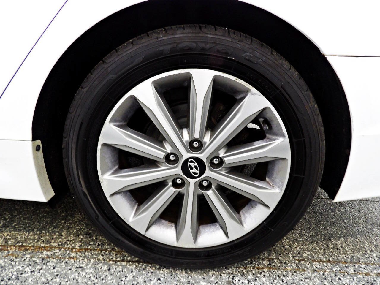 Used 2016 Hyundai Sonata Limited FWD image 20