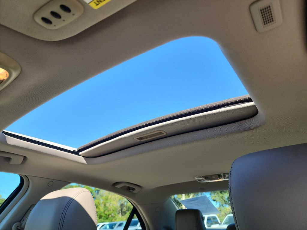 Used 2012 Ford Fusion SEL image 25