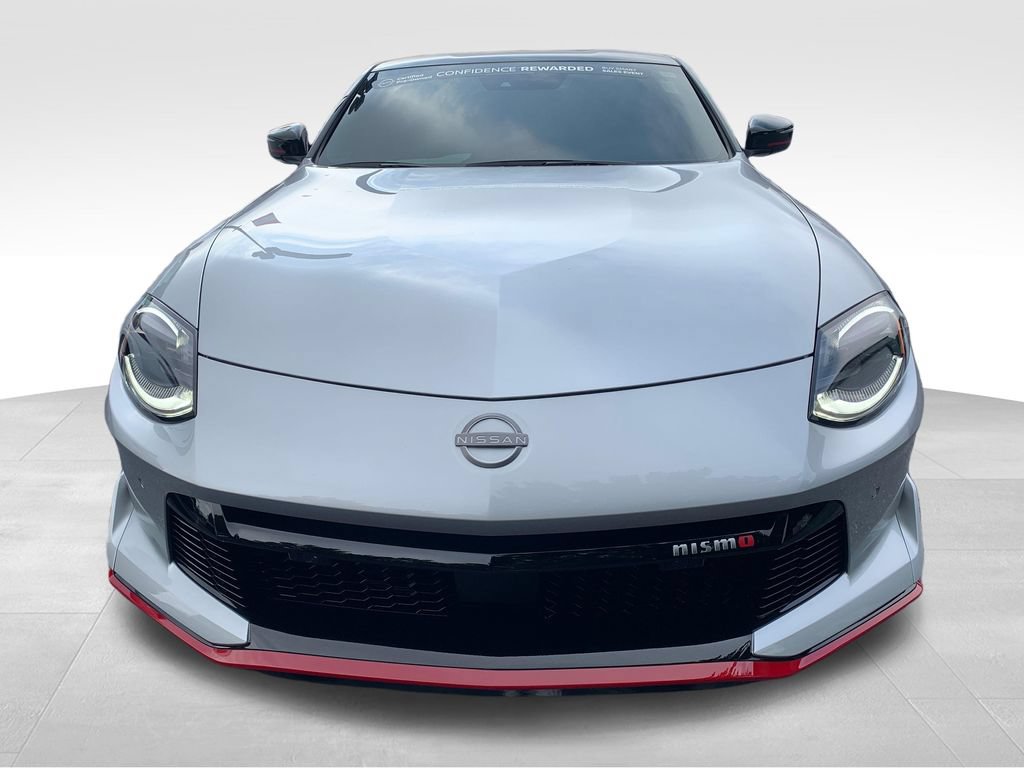 Certified 2025 Nissan Z NISMO w/ Floor Mat Package RWD image 16