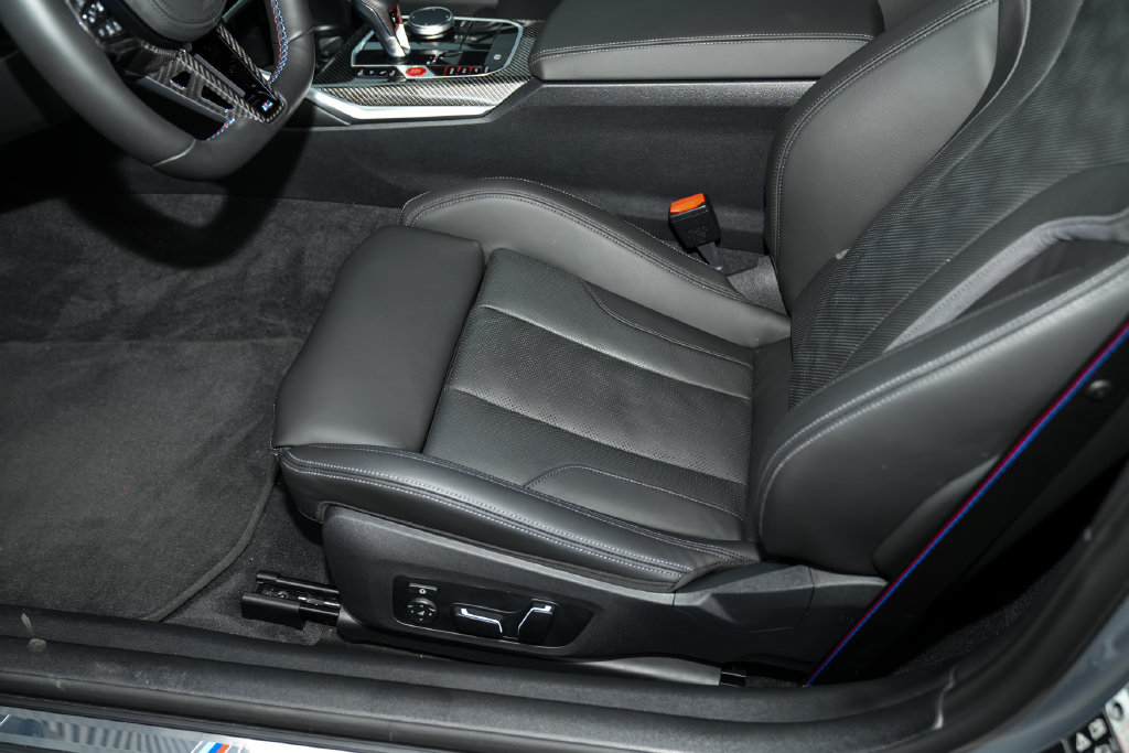 Used 2026 BMW M4 xDrive Competition AWD/4WD image 25