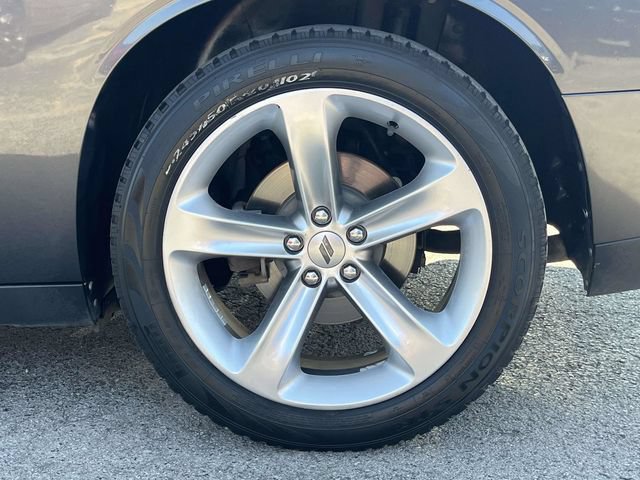 Used 2018 Dodge Challenger SXT w/ Super Sport Group (SS/T) RWD image 11