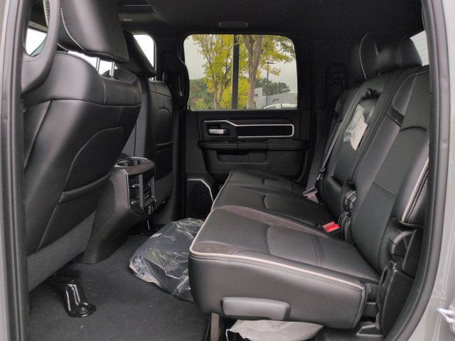 New 2027 RAM 2500 Laramie w/ Night Edition AWD/4WD image 14