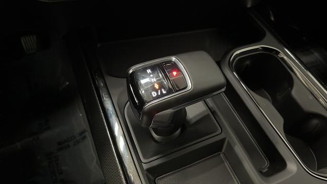 Used 2023 Chevrolet Silverado 1500 ZR2 w/ Technology Package AWD/4WD image 19